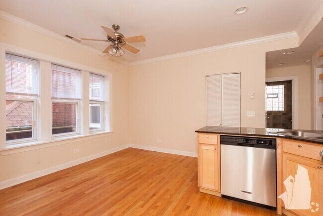 Building Photo - 3254 N Clifton Ave Rental