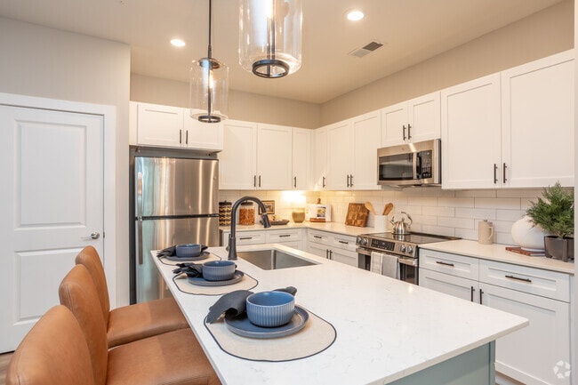 2BR, 2BA - 1,264SF - Kitchen