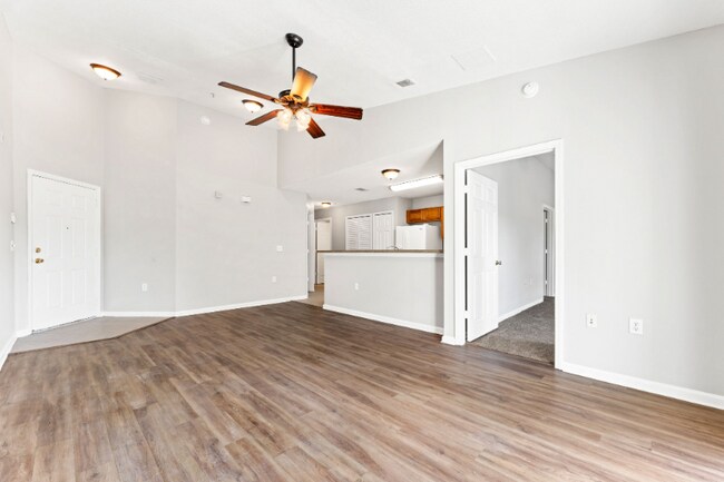 Photo - 5201 Playpen Dr Unit 11