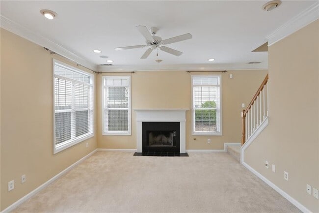 Photo - 2109 Berryhill Cir SE
