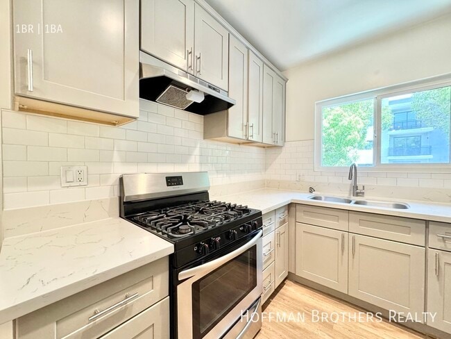 Photo - 859 S New Hampshire Ave Unidad 101