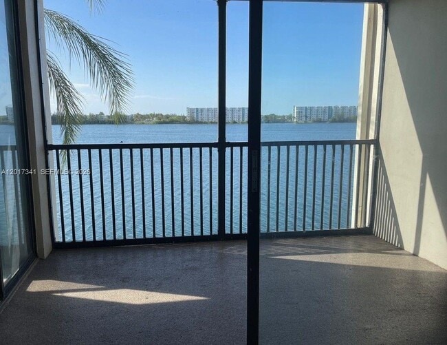 Photo - 117 Lake Emerald Dr Unit 308
