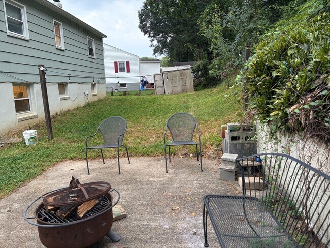 Photo - 13430 Pinetree Dr