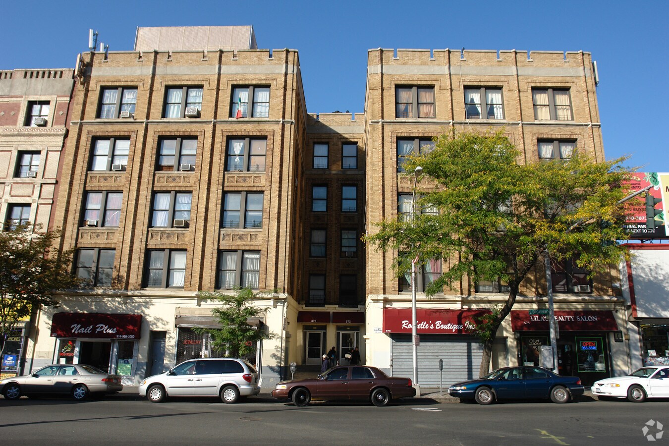 Photo - 373 S Broadway Apartments