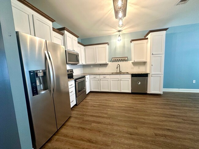 Photo - 10664 Florida Blvd