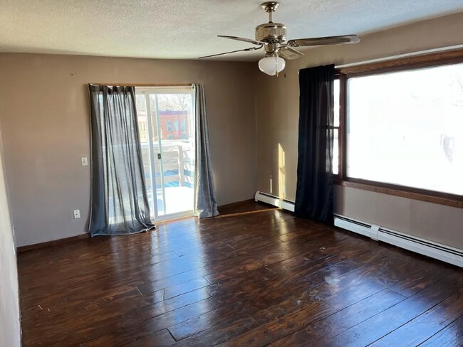 Photo - 114 Main St Unit 3