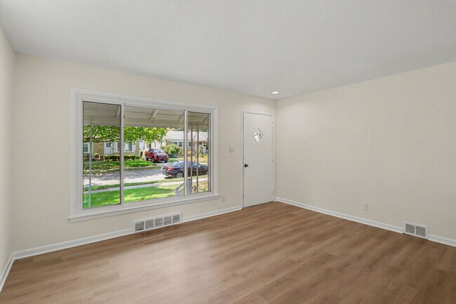 Photo - 4510 Rosewold Ave