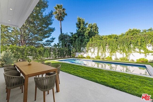 Photo - 9929 Anthony Pl