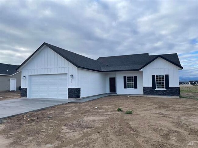 961 Quartz Rd