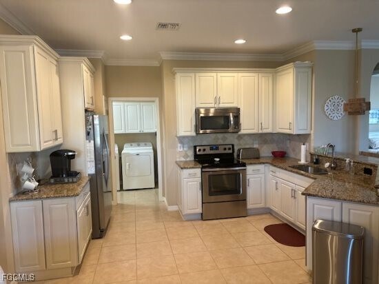 Photo - 10700 Cetrella Dr