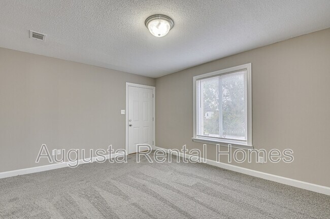 Photo - 4008 Wheeler Woods Rd