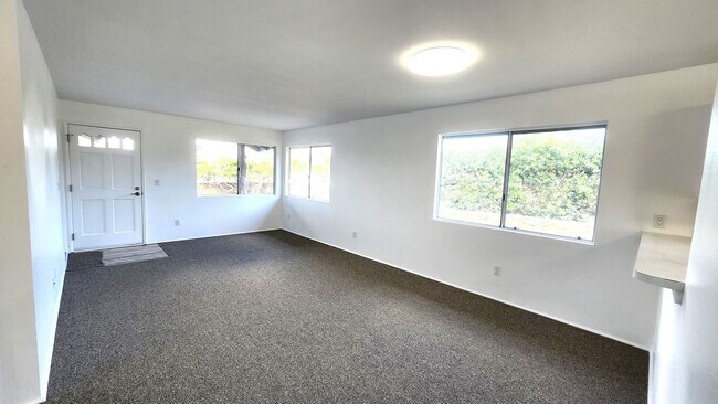 Photo - Kamehiro, Tracey M. Unidad 1