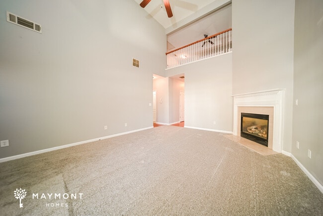 Photo - 6292 Colonial Vw