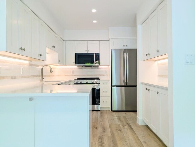 Photo - Beautiful Newly Remodeled 2BD/1.5BA townhouse in North Boulder