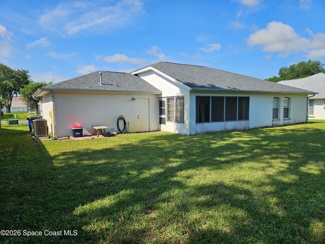 1250 Winding Meadows Rd