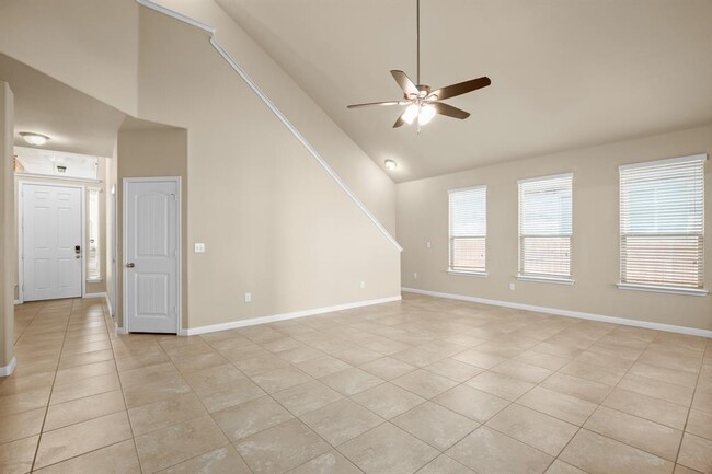 Photo - 16440 Pienza Dr