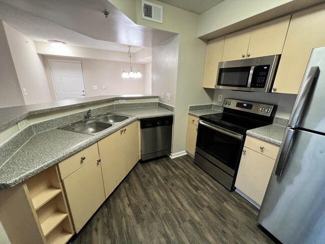 Photo - 3817 NW Mediterranean Ln Unit 2-312