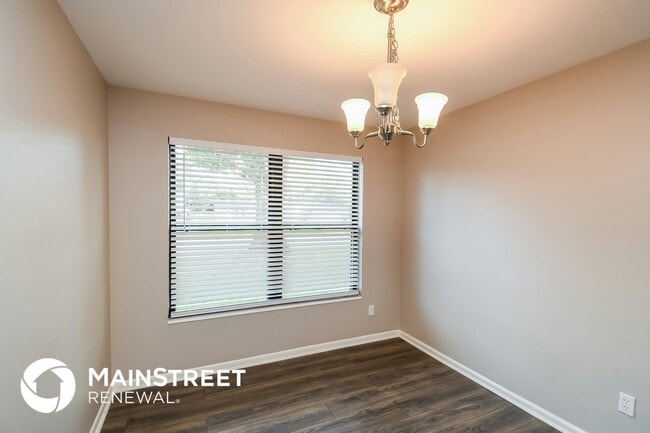 Photo - 2436 Lourdes Dr W