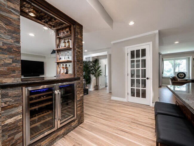 Photo - 9363 Tartan View Dr