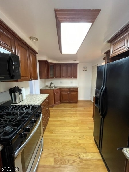 Photo - 1727 Park St