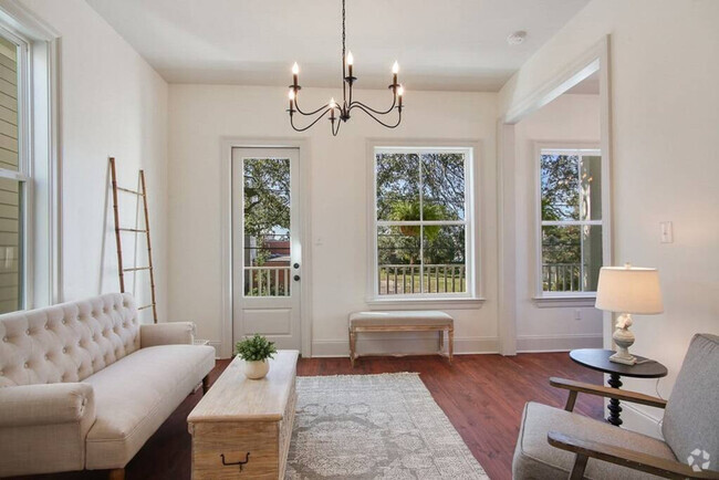Building Photo - 2215 Louisiana Ave Unit ID1225794P Rental