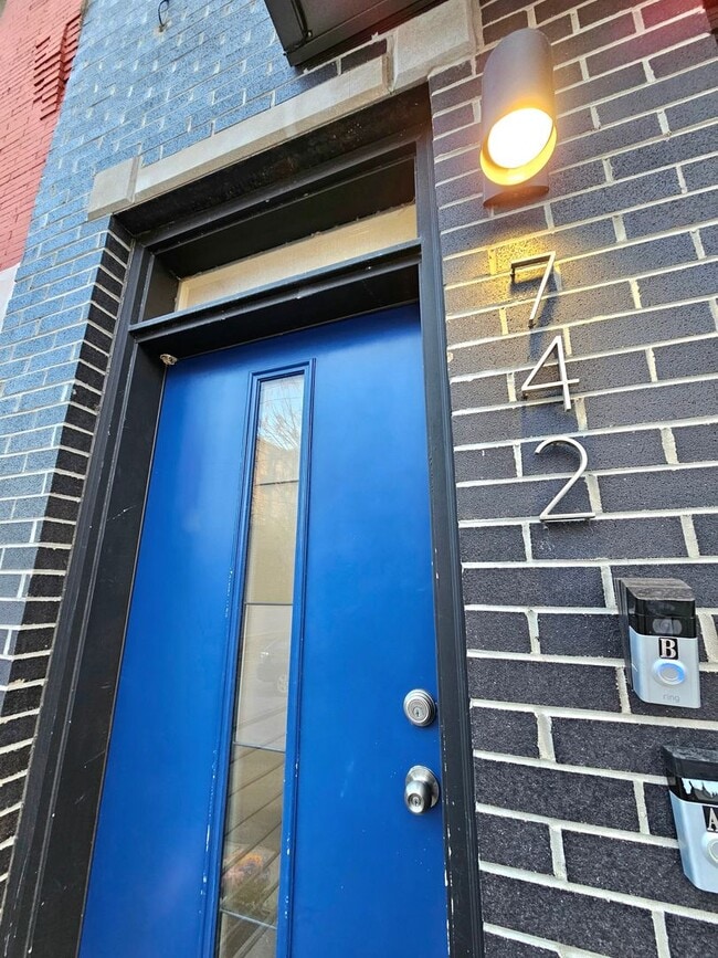 Photo - 742 Master St Unit 742 W Master St #2