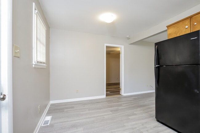 Photo - 2616 Shady Lawn Dr