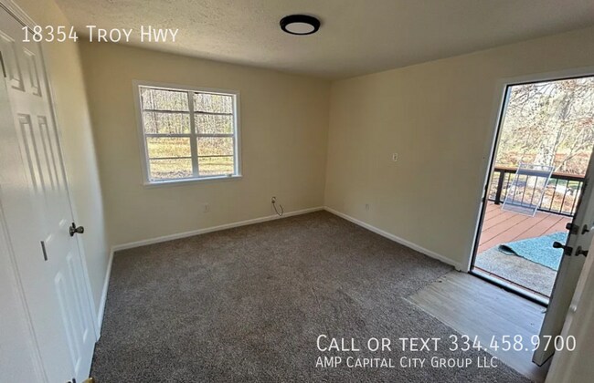 18354 Troy Hwy