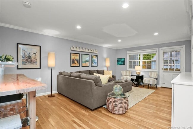 Building Photo - 245 Unquowa Rd Unit APT 129