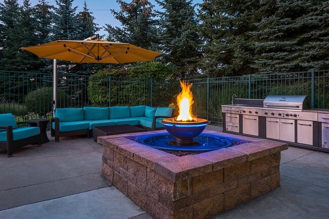 Pendleton Park Apartments - Pendleton Park Apartments
