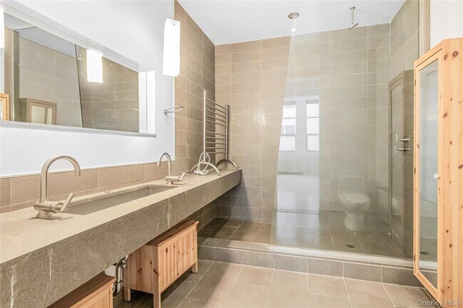 55 Berry St Unit 4F