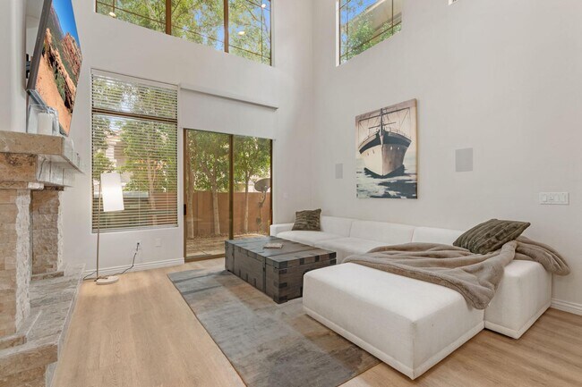 Photo - 14450 N Thompson Peak Pkwy