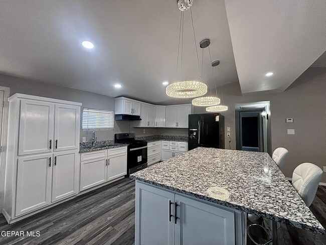 Photo - 14741 Bocalusa Ave