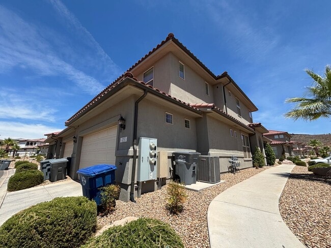Photo - SPACIOUS HOME FOR RENT!