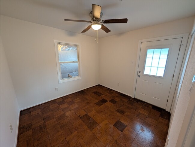 Photo - 4110 Ella Blvd