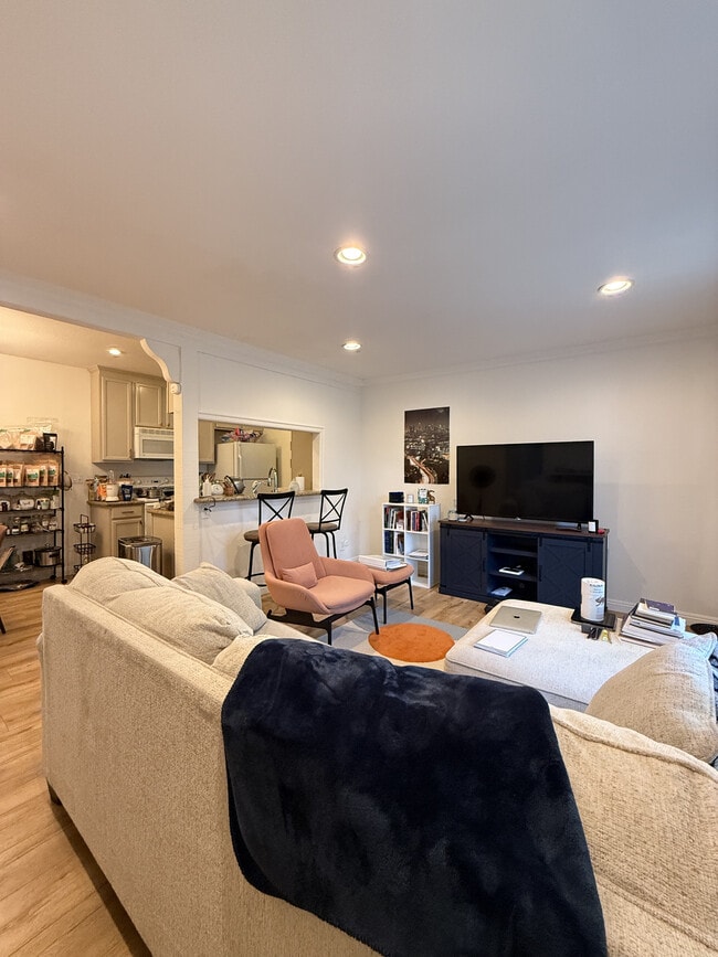 Photo - 1123 Sepulveda Blvd Unidad J-203