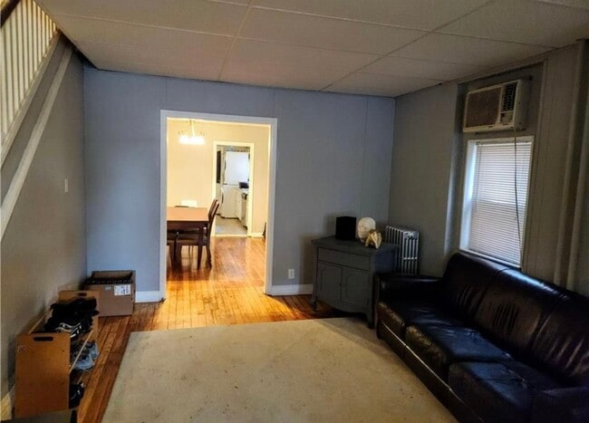 Photo - 445 Montclair Ave