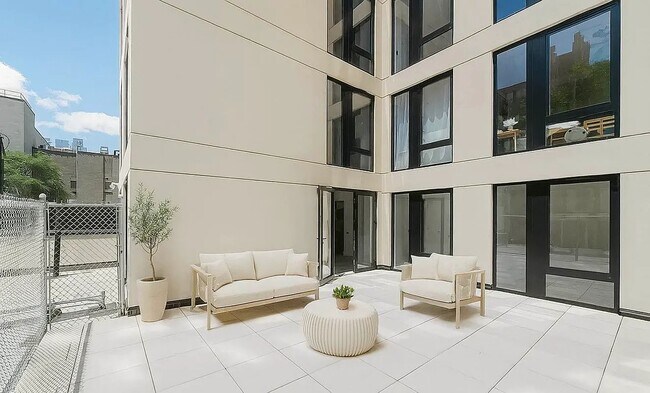 Building Photo - 60 W 125th St Rental