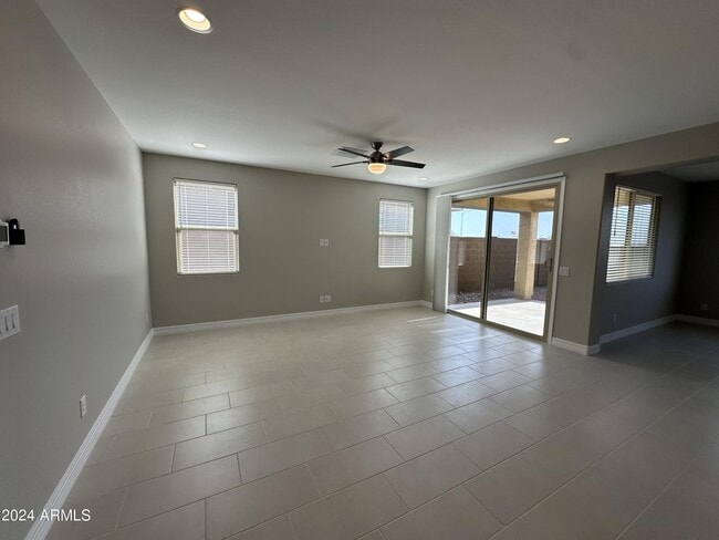 Photo - 8826 W Medlock Dr