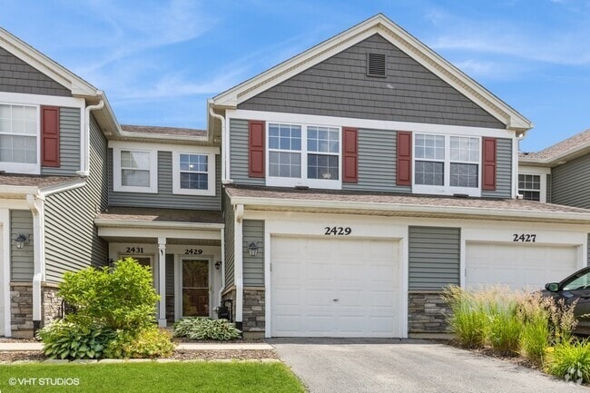 Building Photo - 2429 Golf Ridge Cir Rental