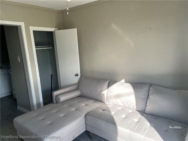 Photo - 908 Willie Hawk Ave