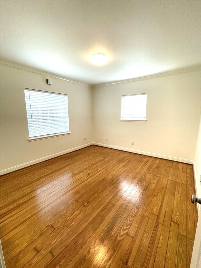 Photo - 4334 Jefferson St