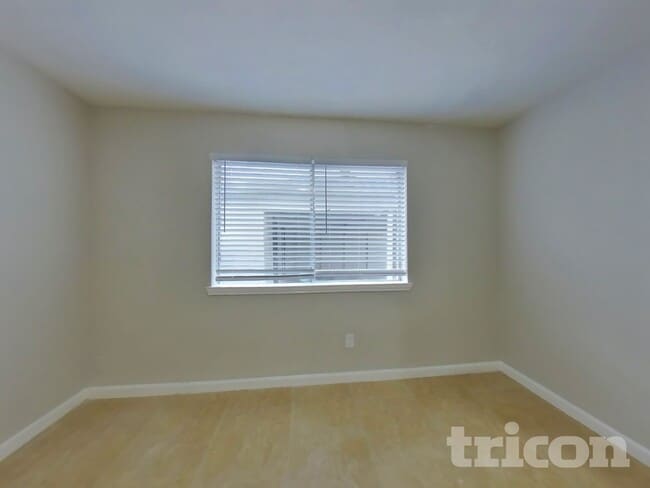 Photo - 16006 Camino Del Sol Dr