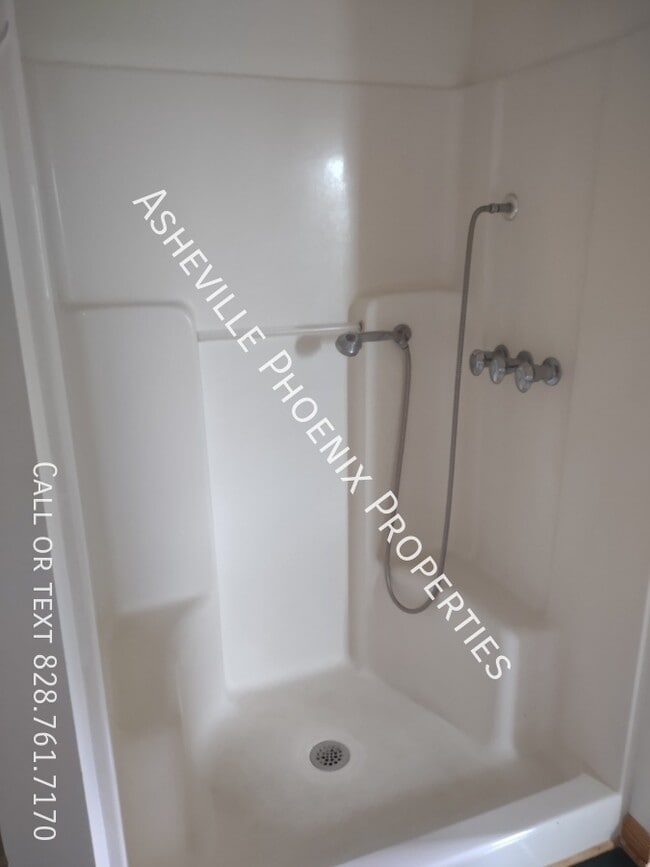 Photo - 429 Jupiter Rd