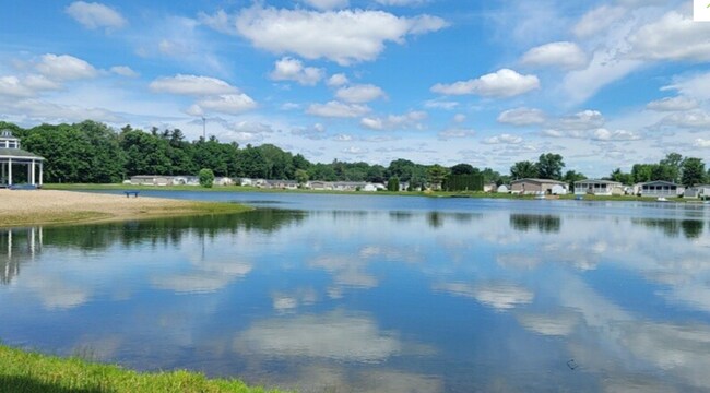 Photo - 118 Applewood Ln