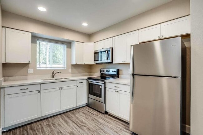 Photo - 318 E Vine Cir Unit 102