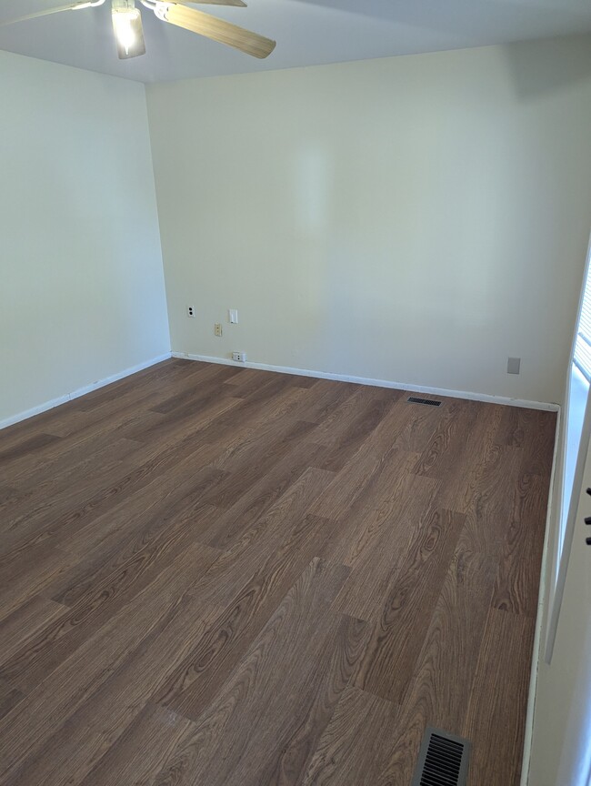 Photo - 910 S Duncan Rd