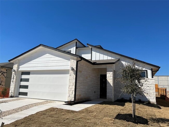 Photo - 13820 Lubeck Dr