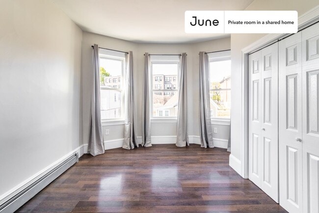 Photo - Room in Shared 4 bed/1.5 bath home Unit B