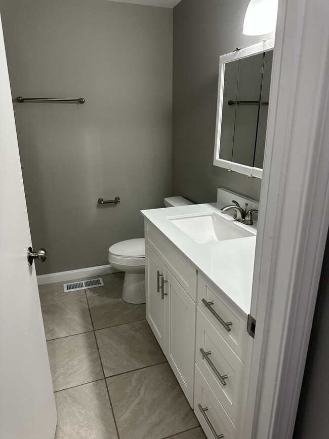 Photo - 412 Elmwood Dr